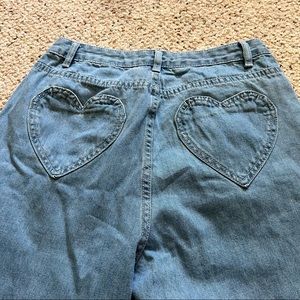 Heart Shaped Pockets High Waist Jeans
